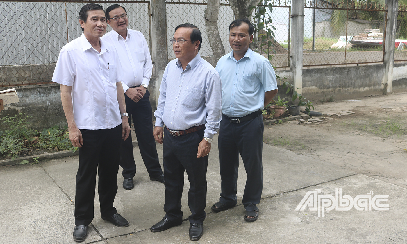 Đoàn đã đến kiểm tra đất công tại ấp Phước Hòa, xã Phước Thạnh, TP. Mỹ Tho. 