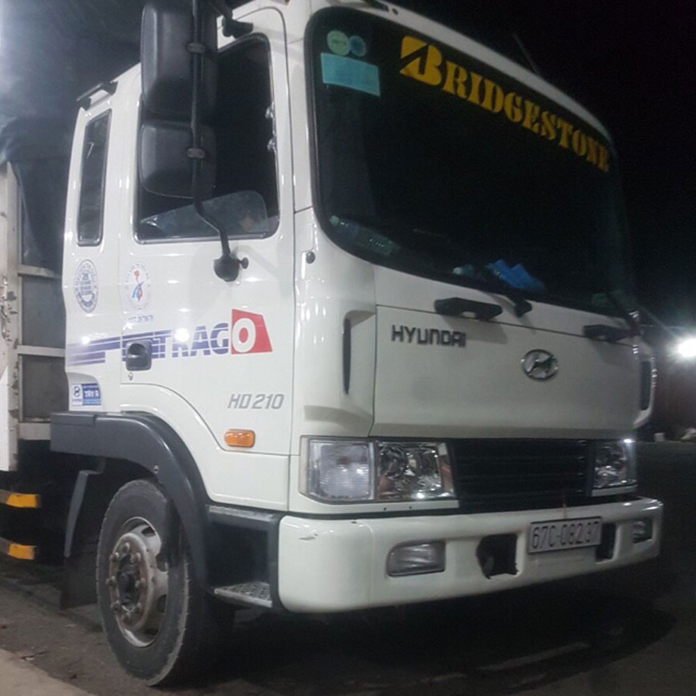 Chiếc xe tải bị chủ nhà xe báo mất.