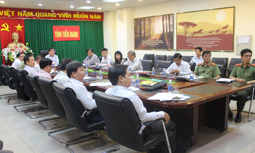 Quang cảnh tại điểm cầu Tiền Giang.   