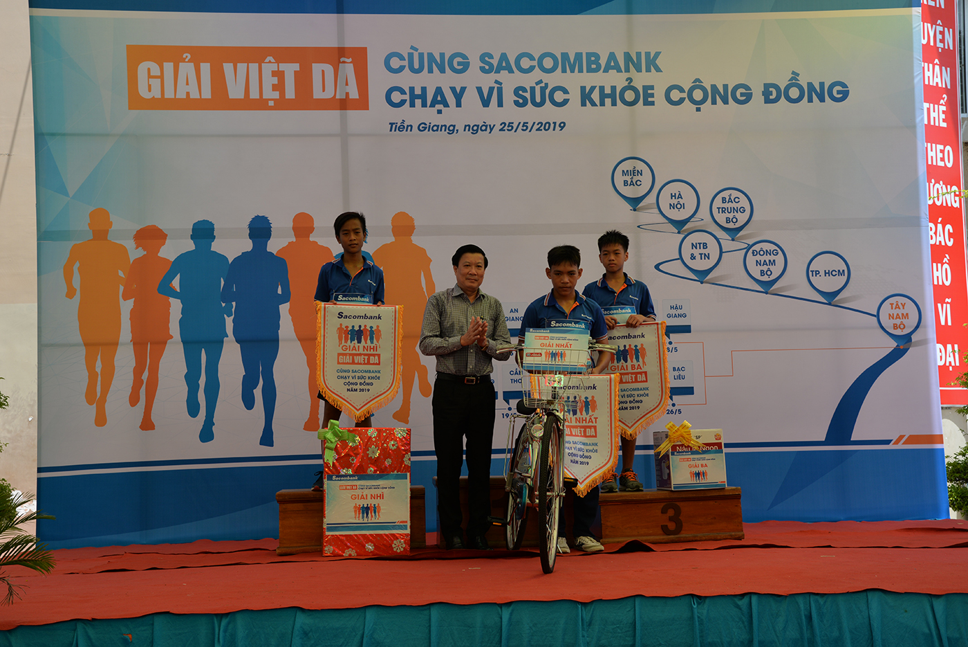 Trao giải Nội dung cá nhân Nam