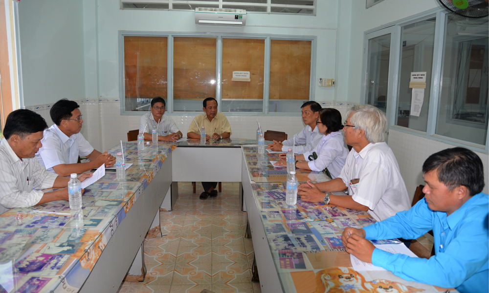 Kiểm tra tại xã Hậu Mỹ Bắc B (huyện Cái Bè), nơi giáp ranh với tỉnh Đồng Tháp đang có dịch.