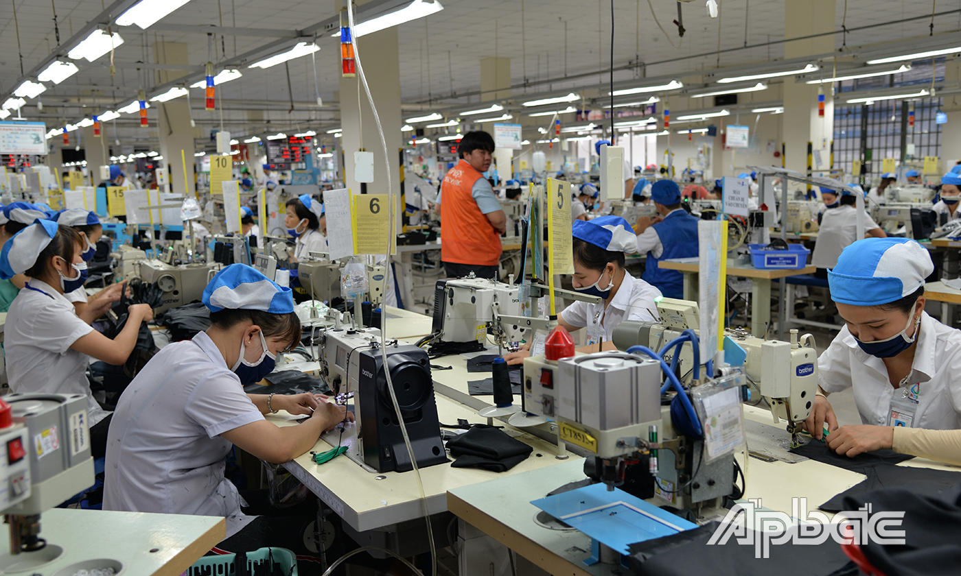 Dây chuyền hoạt động của Công ty cổ phần May Công Tiến.