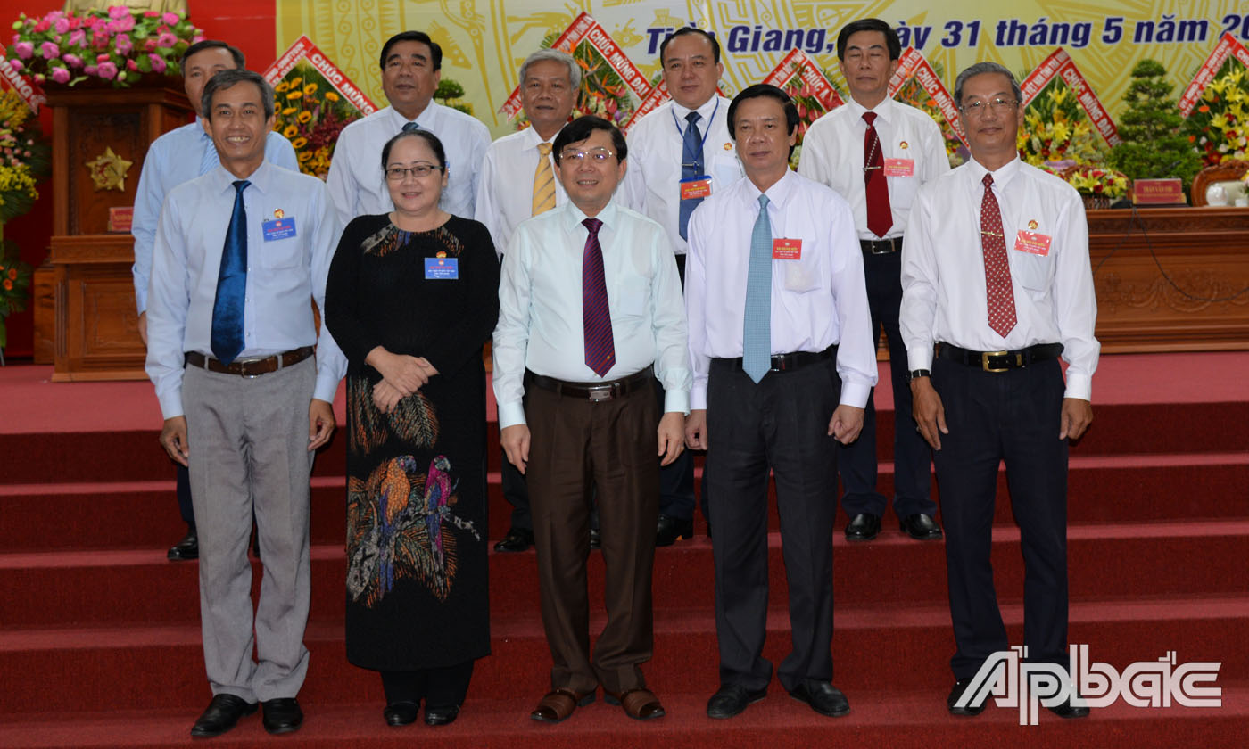Đại biểu tham dự Đại hội chụp ảnh lưu niệm