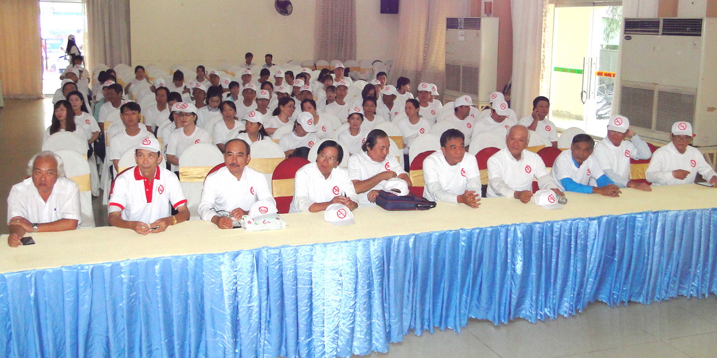 Quang cảnh lễ mít tinh