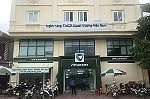 Dùng súng cướp ngân hàng Vietcombank giữa ban ngày