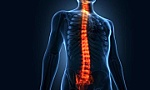 Hướng dẫn sơ cứu đúng cách với bệnh nhân bị chấn thương cột sống