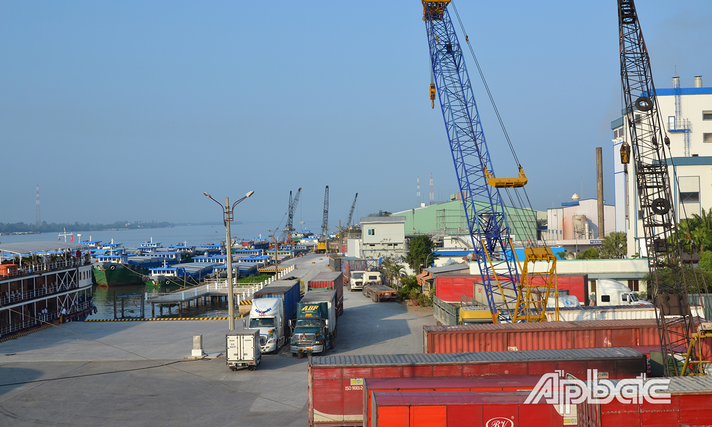 Tận dụng dư địa cải cách để thay đổi hình ảnh Tiền Giang.