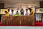 Phát hành đặc biệt bộ tem và bộ lịch về Bác Hồ
