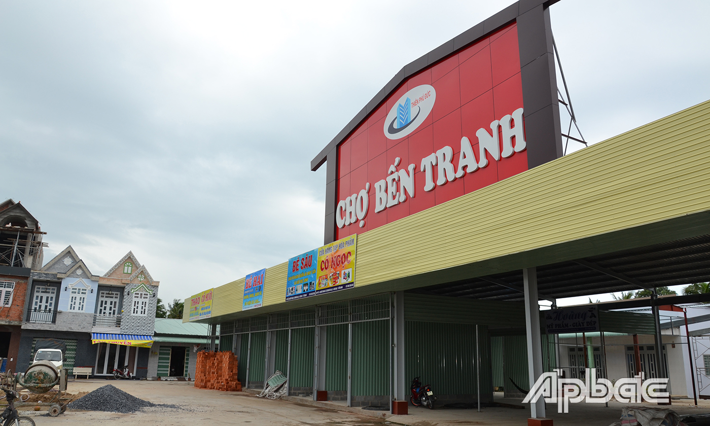 Dự án chợ Bến Tranh và Khu tái định cư Lương Hòa Lạc.