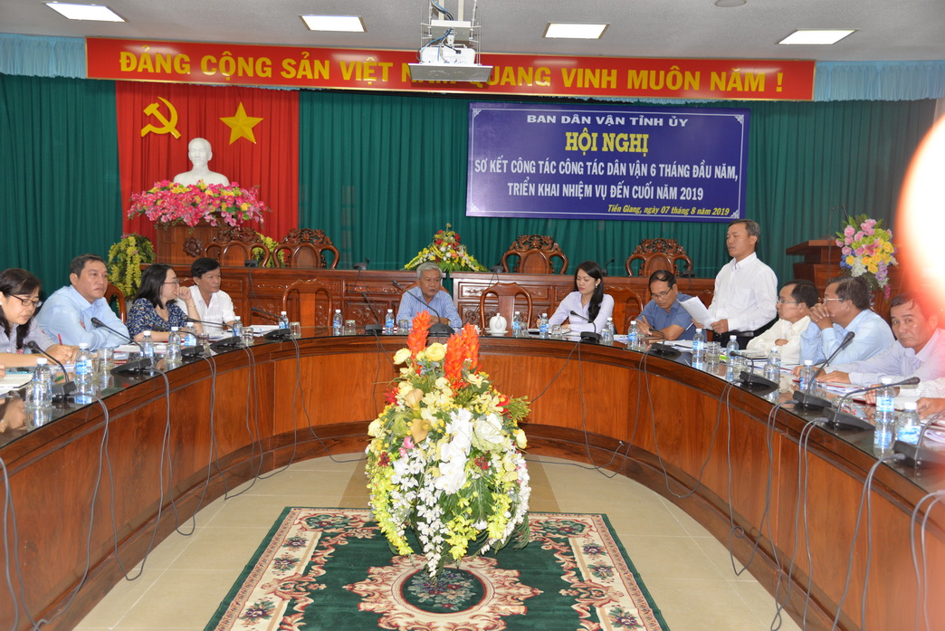 Quang cảnh hội nghị
