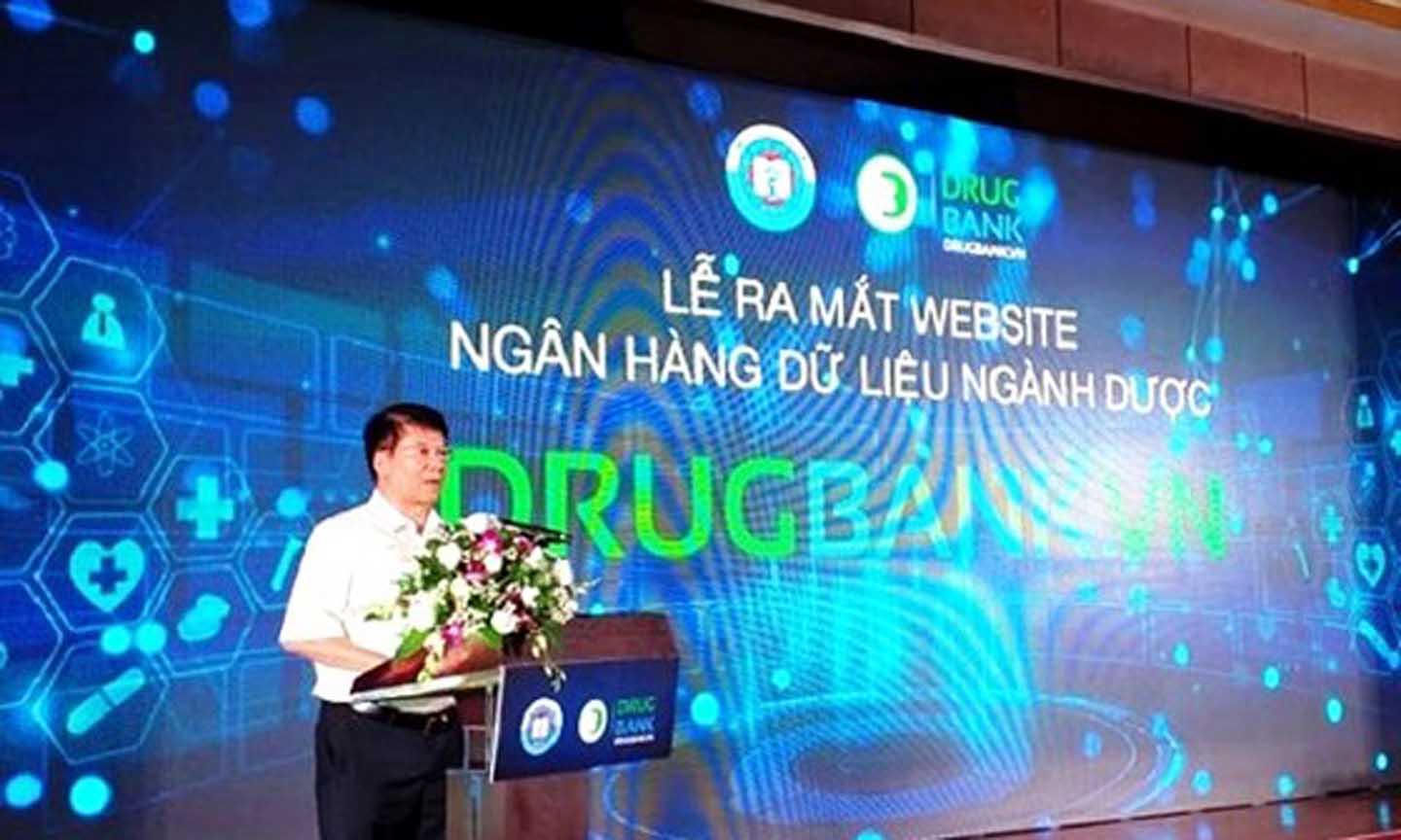 Thứ trưởng Bộ Y tế Trương Quốc Cường phát biểu tại lễ ra mắt Ngân hàng dữ liệu ngành dược