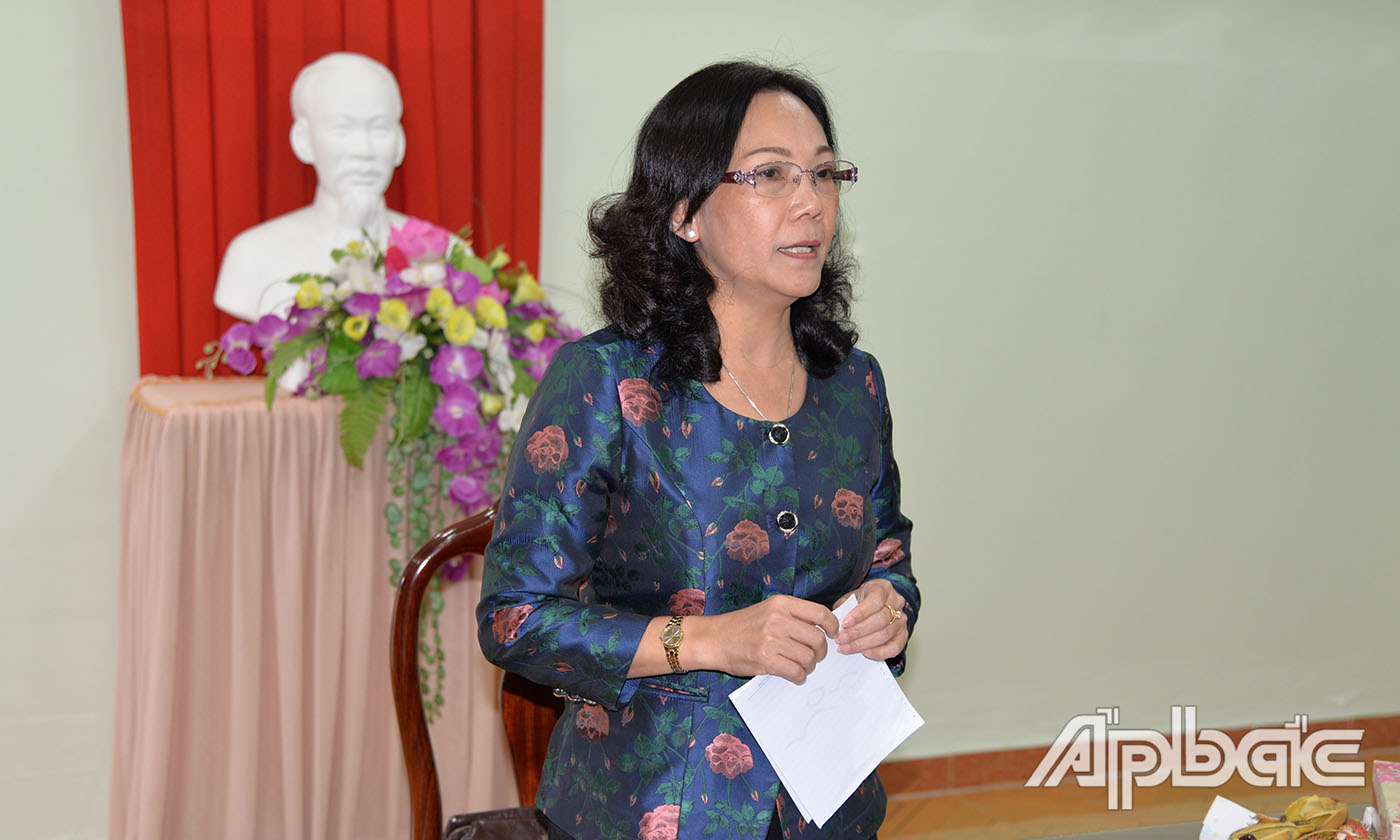 đồng chí Nguyễn Thị Sáng 