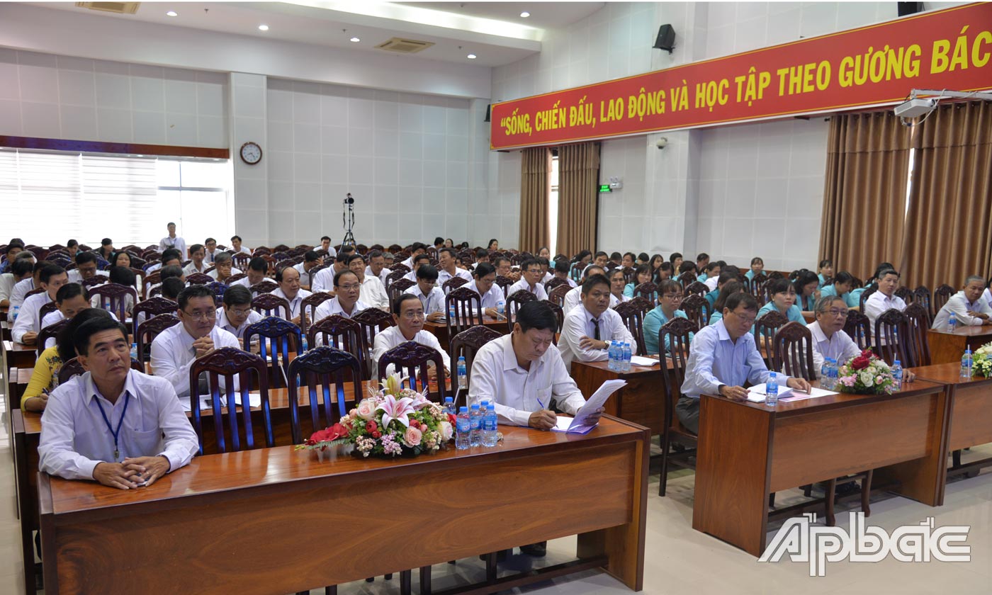 Quang cảnh buoi tọa đàm