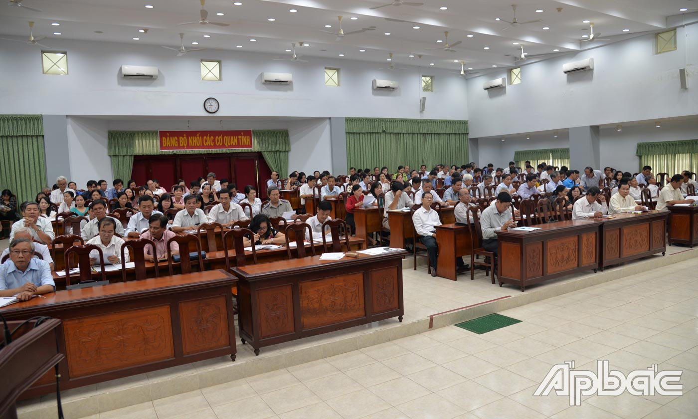 Quang cảnh hội nghị