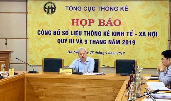 Tổng cục trưởng Tổng cục Thống kê Nguyễn Bích Lâm tại buổi công bố báo cáo. Ảnh:VGP/Huy Thắng