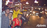 TP. Mỹ Tho: Người hâm mộ ăn mừng chiến thắng của Đội tuyển Việt Nam