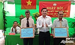 Lãnh đạo UBND tỉnh Tiền Giang dự Ngày hội Đại đoàn kết toàn dân tộc