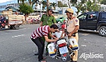 Đỗ xe trước Bệnh viện Đa khoa trung tâm Tiền Giang: Nhiều tài xế bị xử phạt