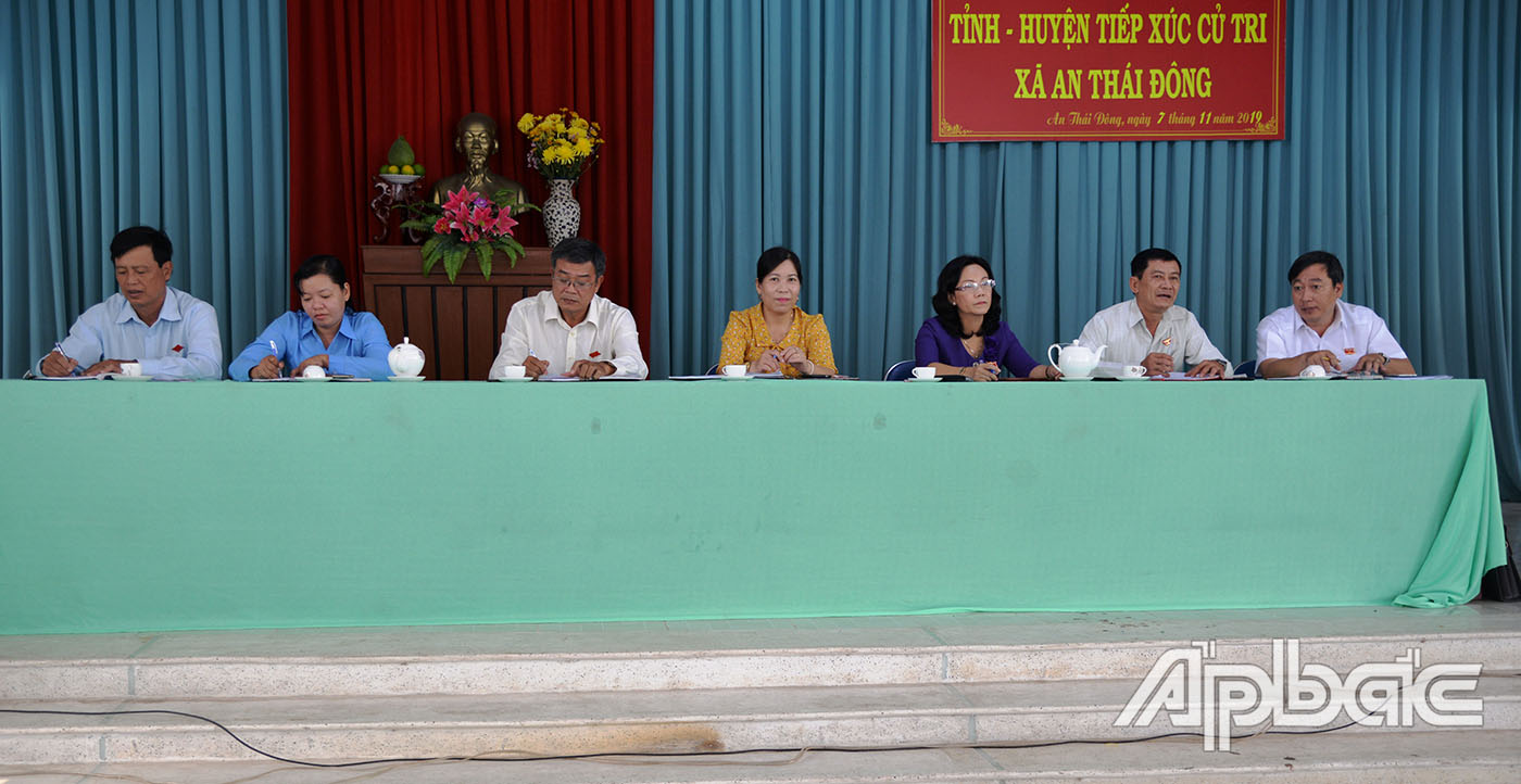 Đại biểu phát biểu tại hội nghị