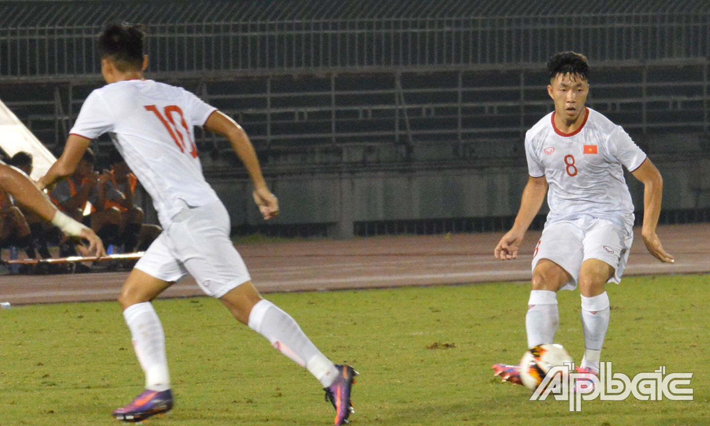 U19 xuất sắc cầm hòa U19 Nhật Bản. Ảnh: Tuấn Lâm