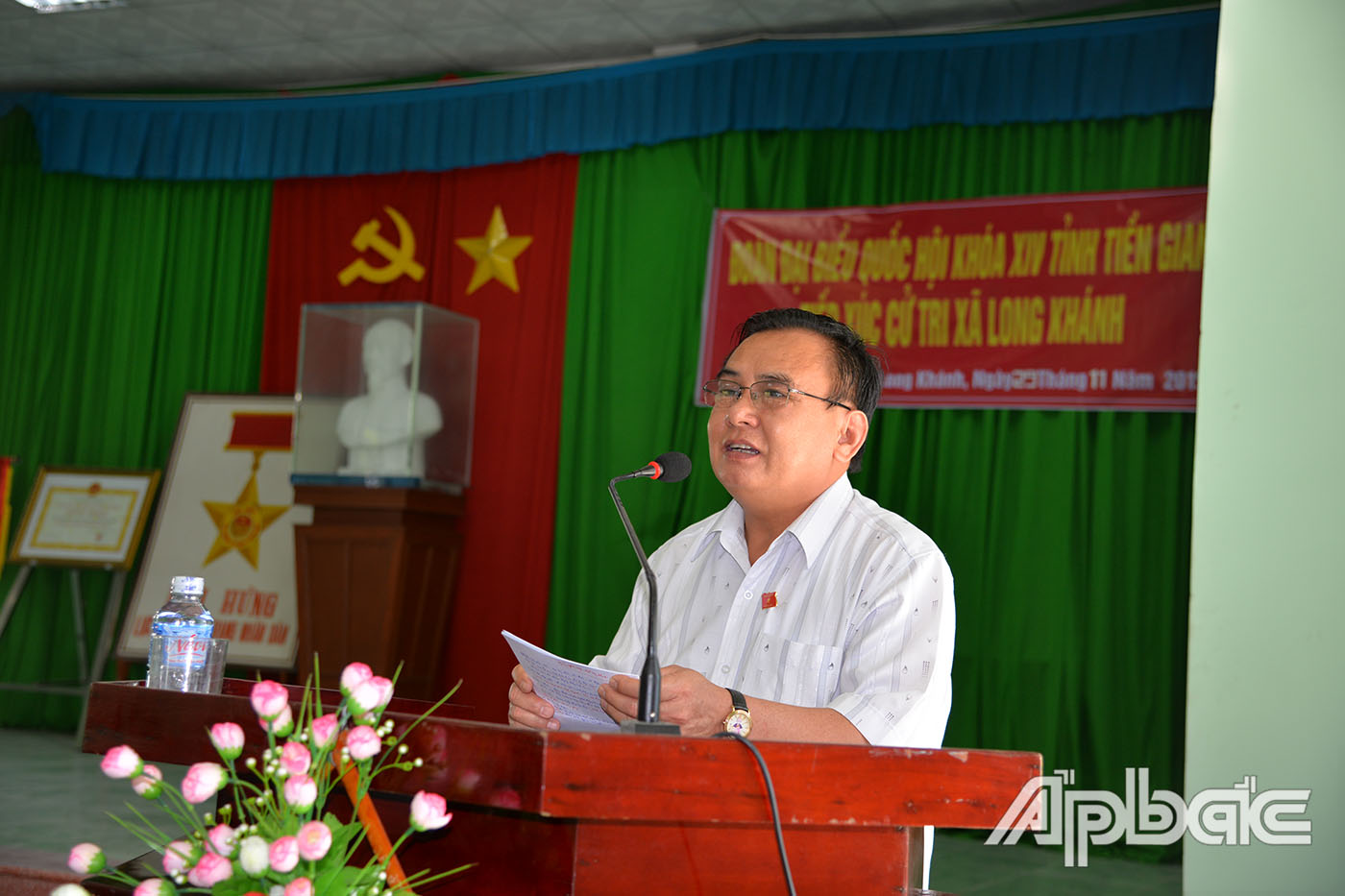 đồng chí Võ Văn Bình, Phó Bí thư Thường trực Tỉnh ủy, Trưởng đoàn ĐBQH tỉnh Tiền Giang 