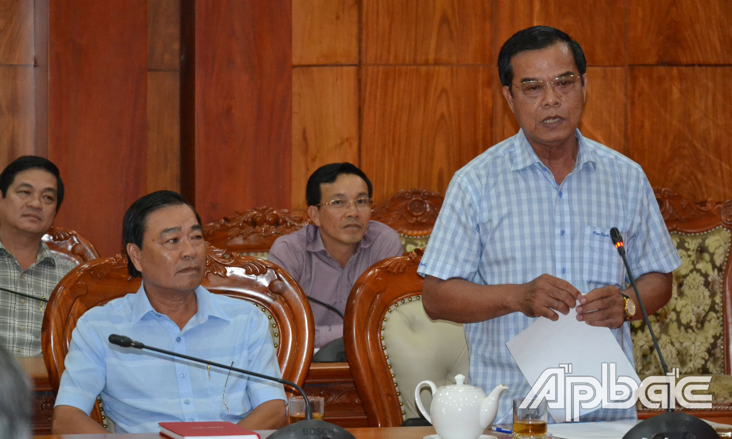 Đại diện Đoàn công tác UBND tỉnh Bạc Liêu phát biểu tại buổi làm việc.