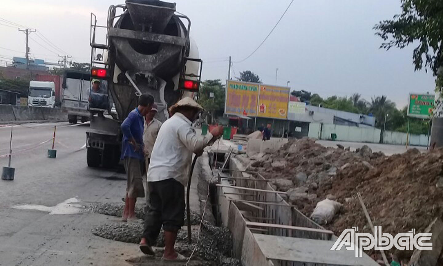 Các hạng mục còn lại đang đẩy nhanh tiến độ thi công.