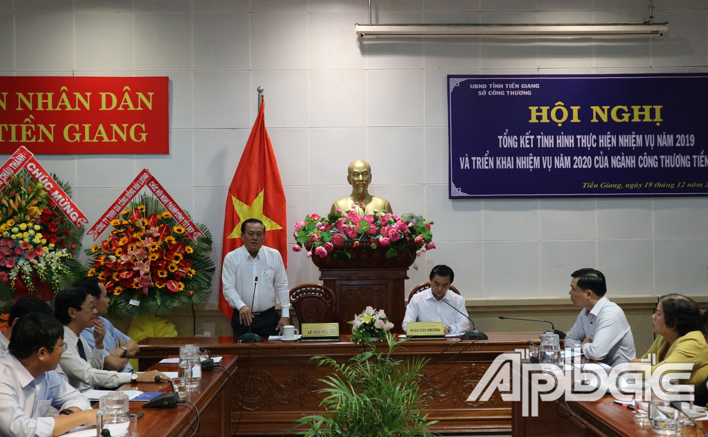 Quang cảnh hội nghị