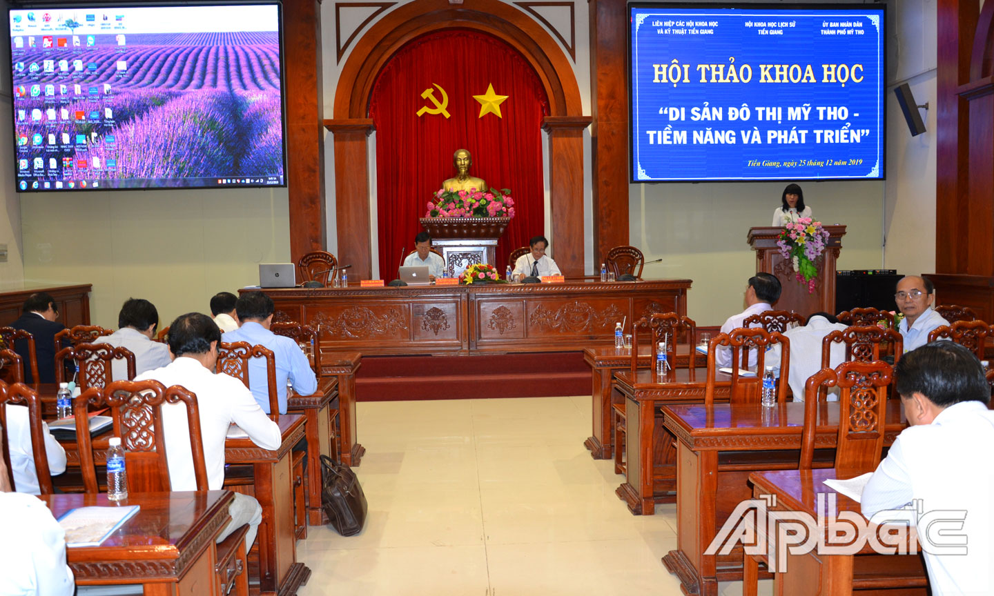 Quang cảnh buổi hội thảo.