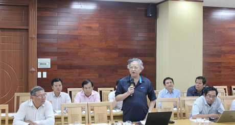 Đại biểu phát biều ý kiến (Nguồn: 