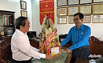 Liên đoàn Lao động Tiền Giang thăm, chúc tết công nhân và doanh nghiệp