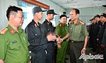 Giúp dân vui Xuân, đón Tết an lành