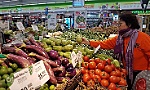 Các siêu thị vẫn ăm ắp hàng, không hề khan thiếu