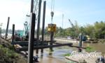 Đắp đập ngăn mặn, trữ ngọt phục vụ 800 ngàn hộ dân