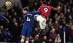 M.U 'gieo sầu' cho Chelsea ngay tại thánh địa Stamford Bridge