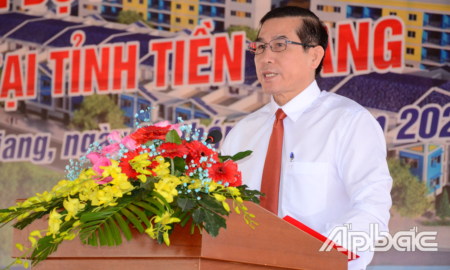 Đồng chí Lê Văn Hưởng phát biểu tại Lễ triển khai.