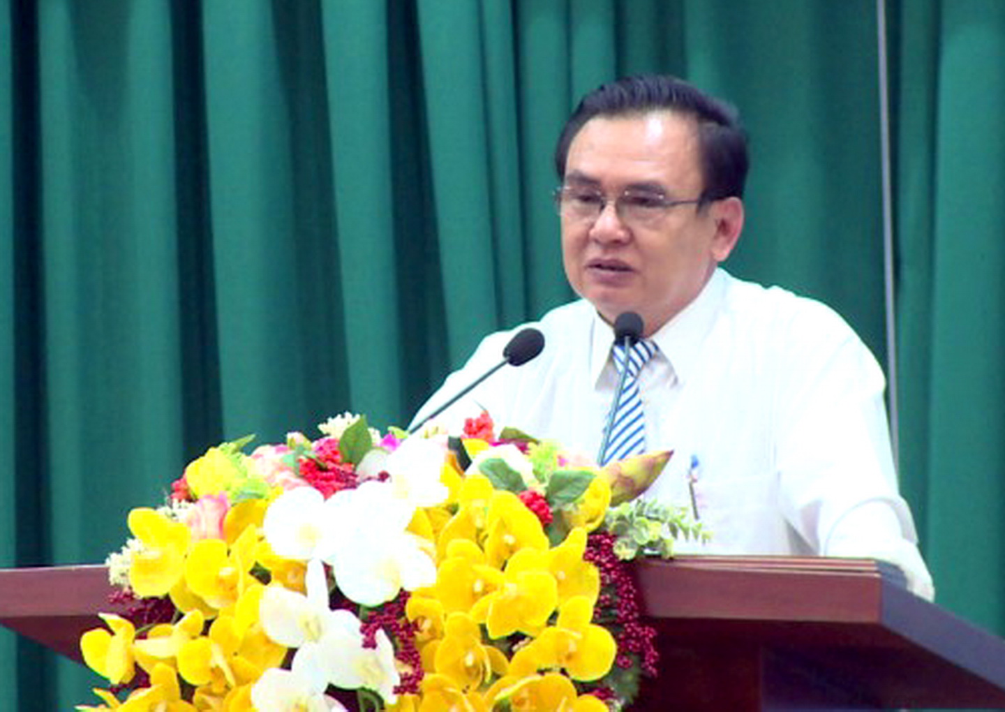 Đồng chí Võ Văn Bình, Phó Bí thư Thường trực Tỉnh ủy phát biểu chỉ đạo
