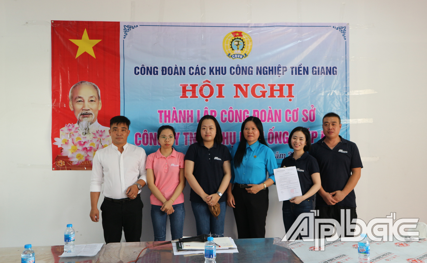 Ban Chấp hành CĐCS lâm thời ra mắt 