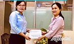 Trao tiền hỗ trợ mua trang thiết bị y tế phòng, chống dịch Covid-19