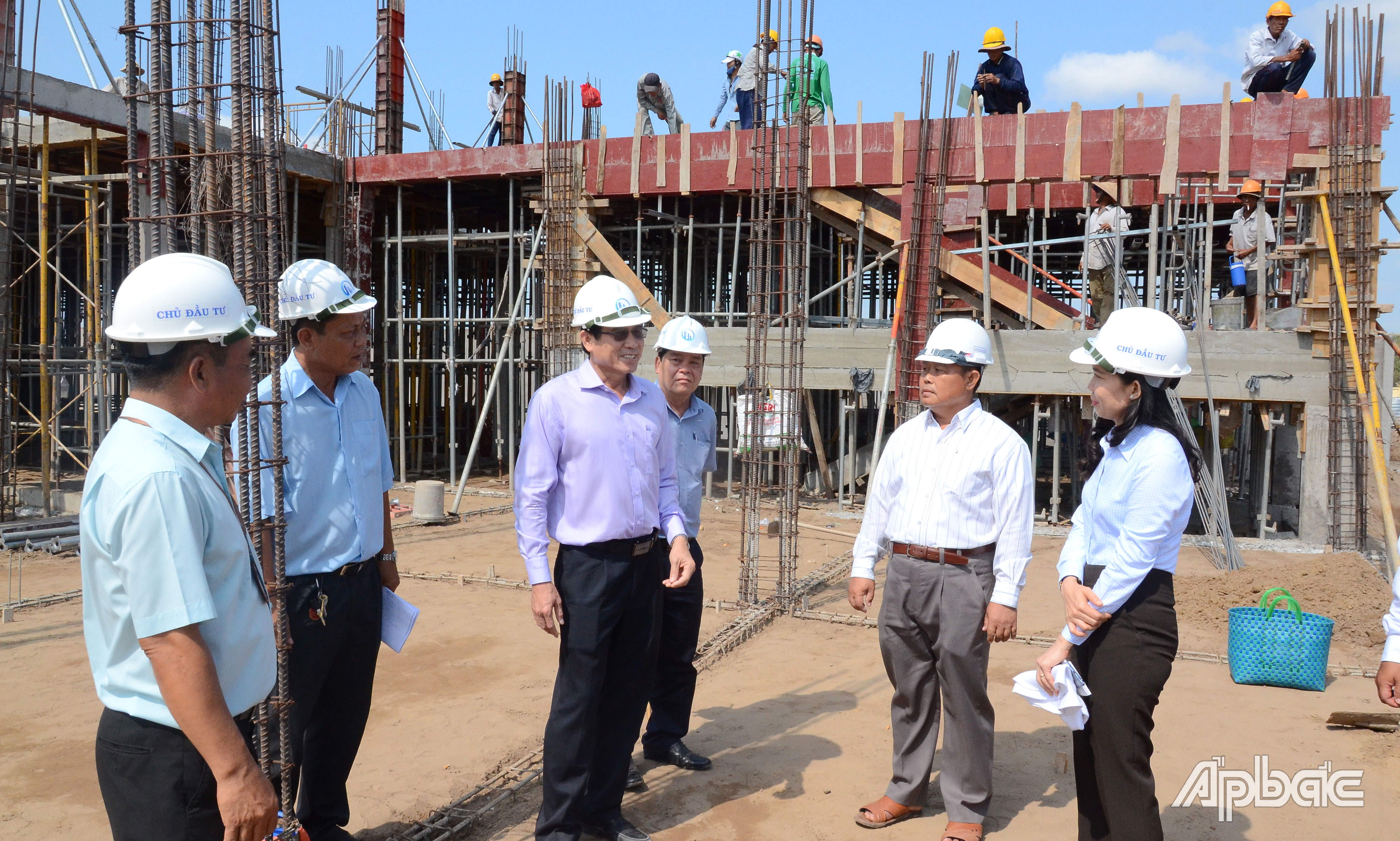 Đồng chí Lê Văn Hưởng kiểm tra tiến độ Dự án mở rộng Cơ sở cai nghiện ma túy tỉnh giai đoạn 1.