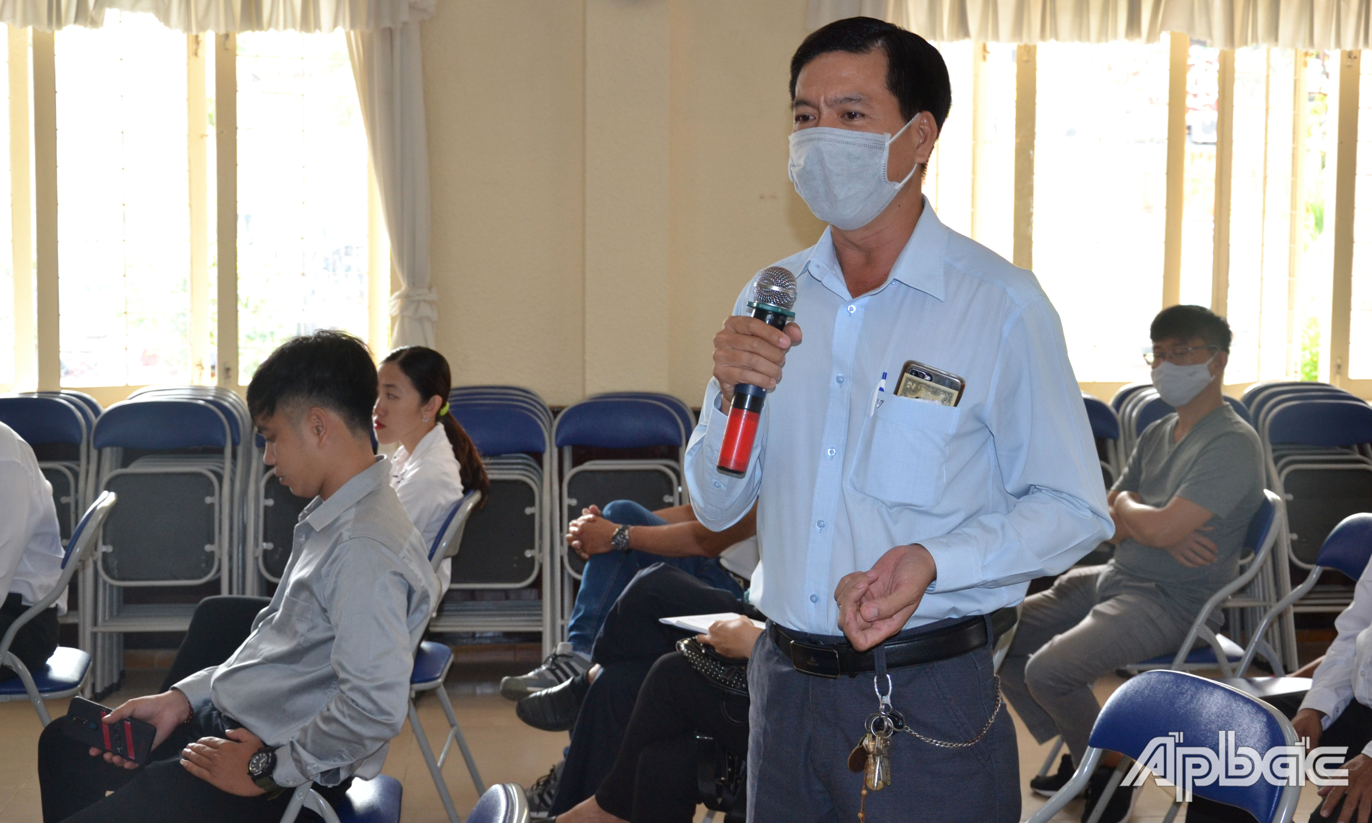  Doanh nghiệp phát biểu ý kiến.