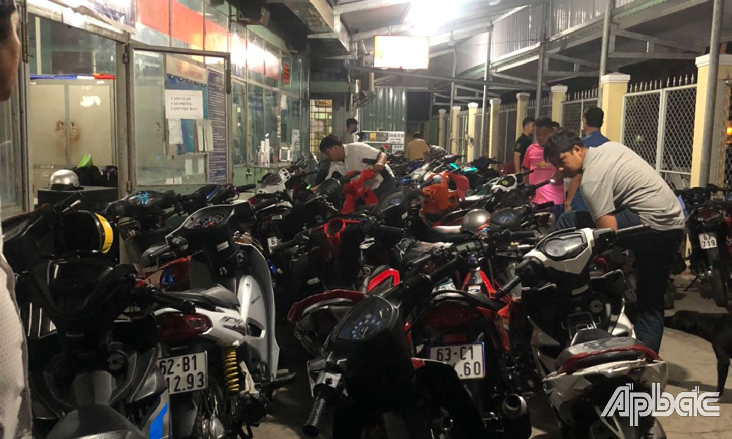  Các phương tiện bị tạm giữ.