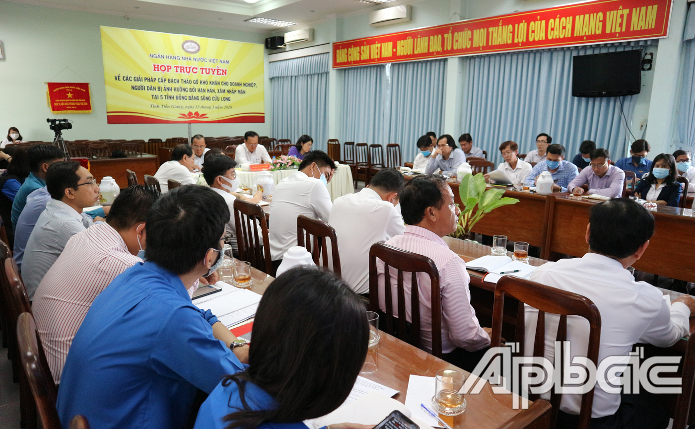 Quang cảnh hội nghị