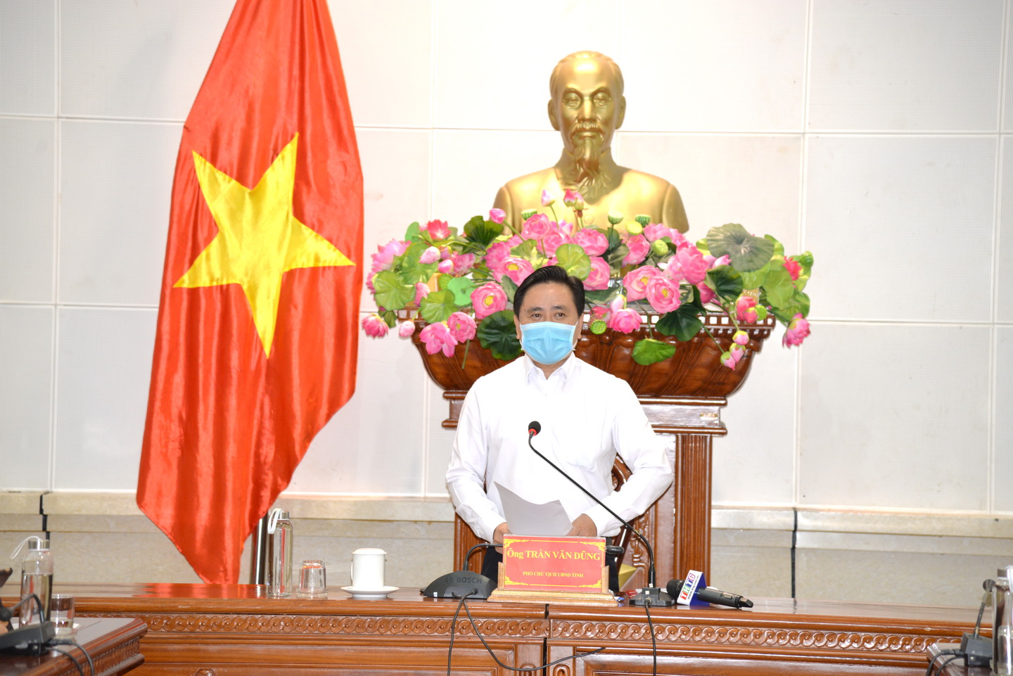 Đồng chí Trần Văn Dũng, Phó Chủ tịch UBND tỉnh phát biểu chỉ đạo