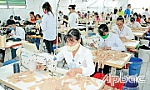Cho người sử dụng lao động vay để trả lương ngừng việc đối với người lao động