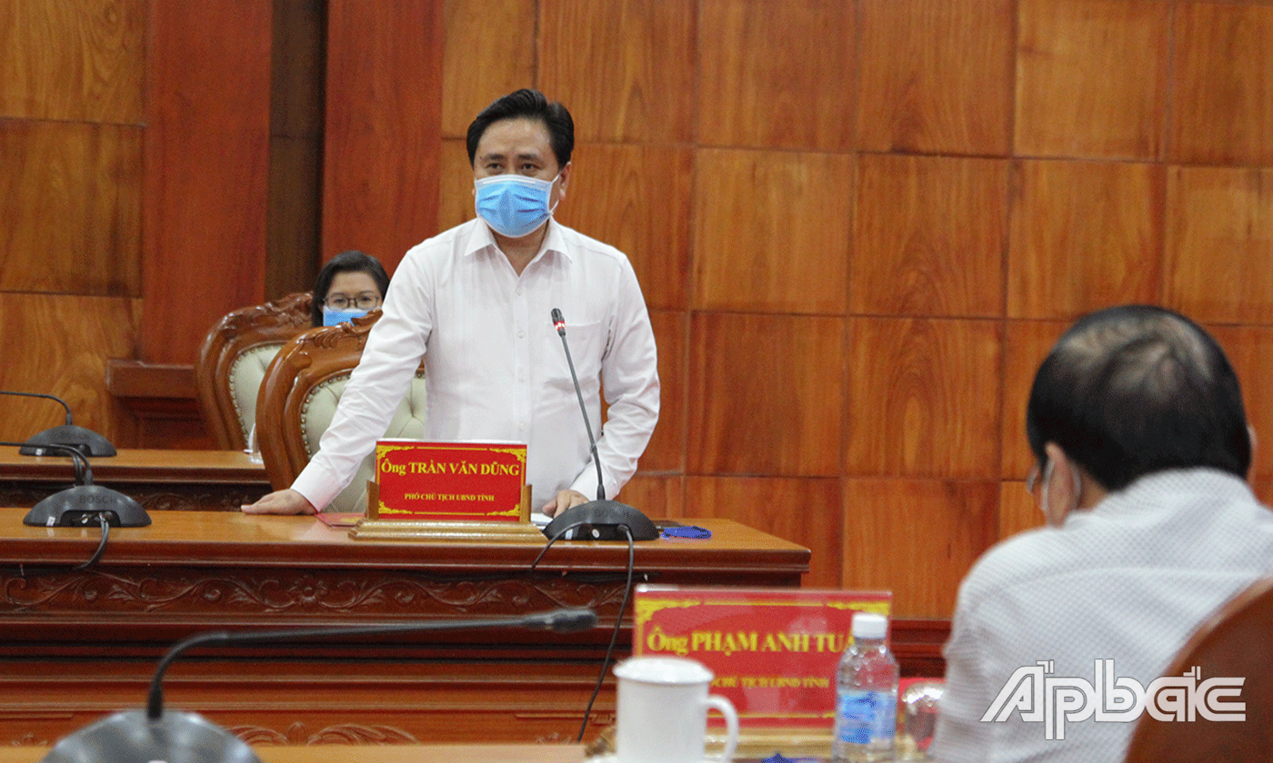 Đồng chí Trần Văn Dũng phát biểu tại buổi làm việc.
