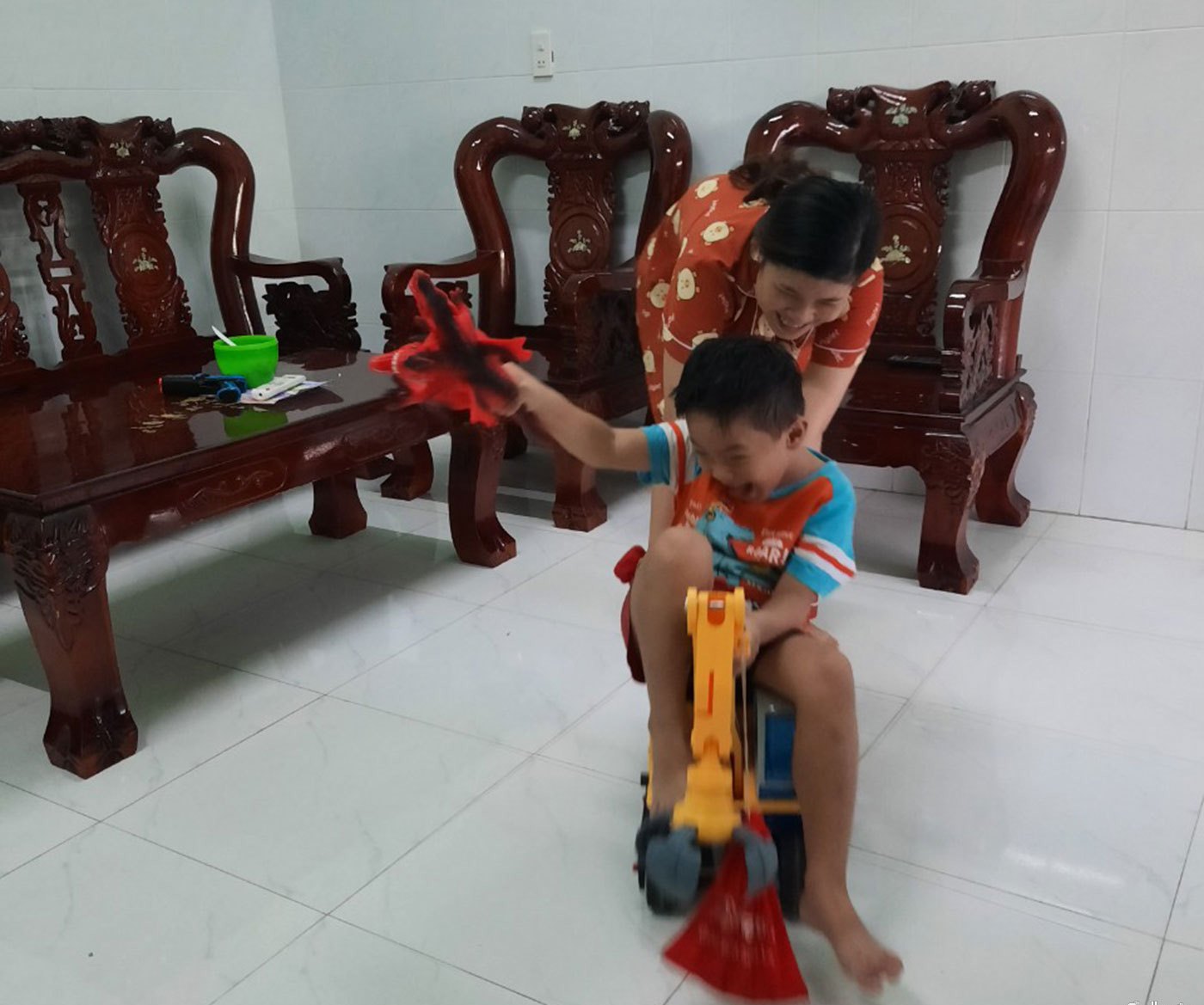 có thêm thời gian chăm sóc gia đình, chơi đùa cùng các con