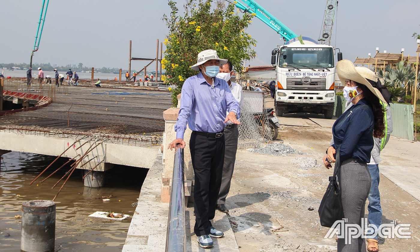 Cảng du thuyền khởi công xây dựng tháng 12-2019. Hiện nay, tiến độ xây dựng đạt khoảng 40%, dự kiến hoàn thành đưa vào khai thác vào cuối tháng 10-2020.