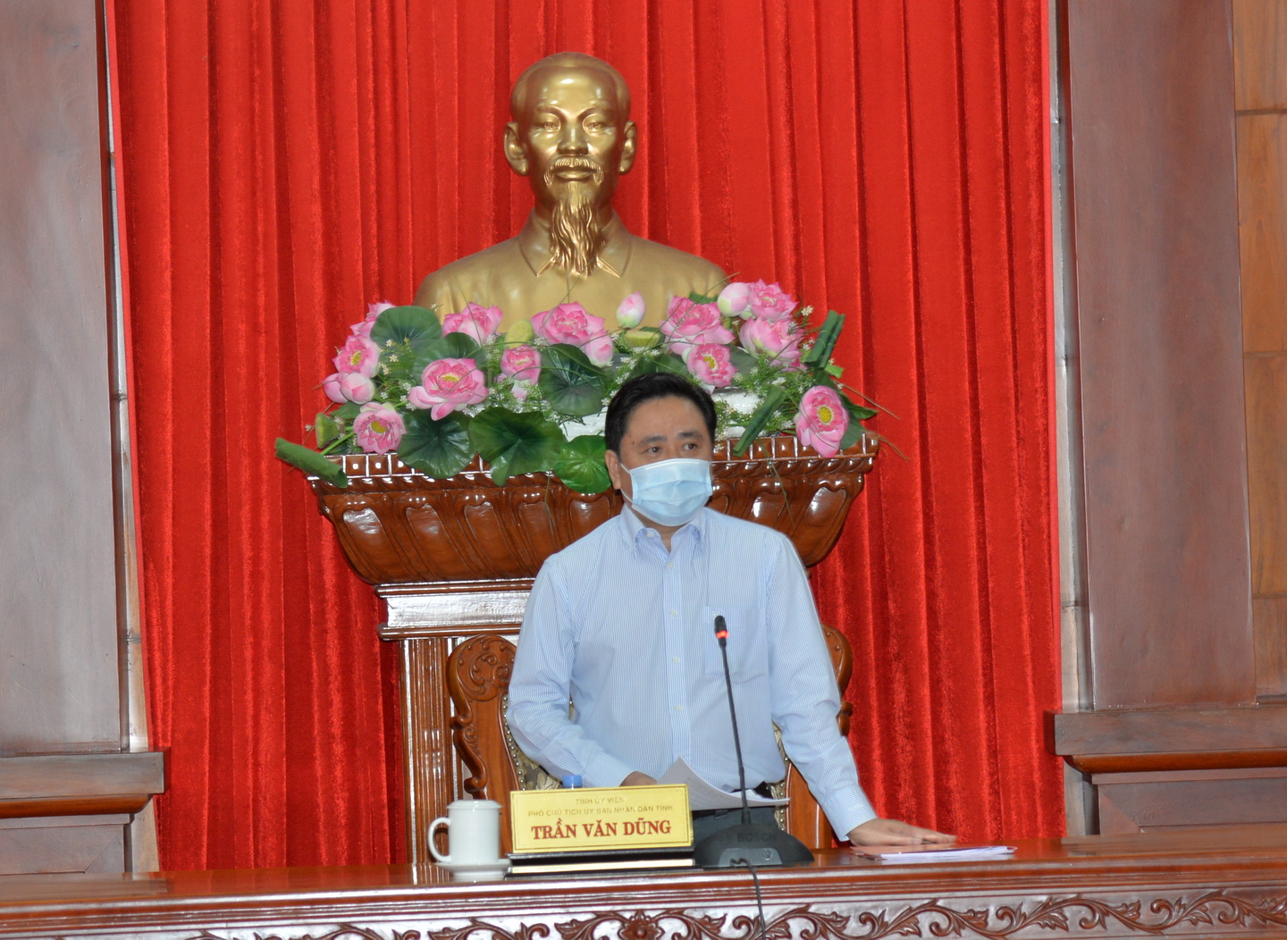 Phó chủ tịch UBND tỉnh Trần Văn Dũng chỉ đạo các sở, ngành tập trung tuyên truyền ý nghĩa ngày 30-4-1975 và thực hiện các hoạt động thiết thực tri ân người có công