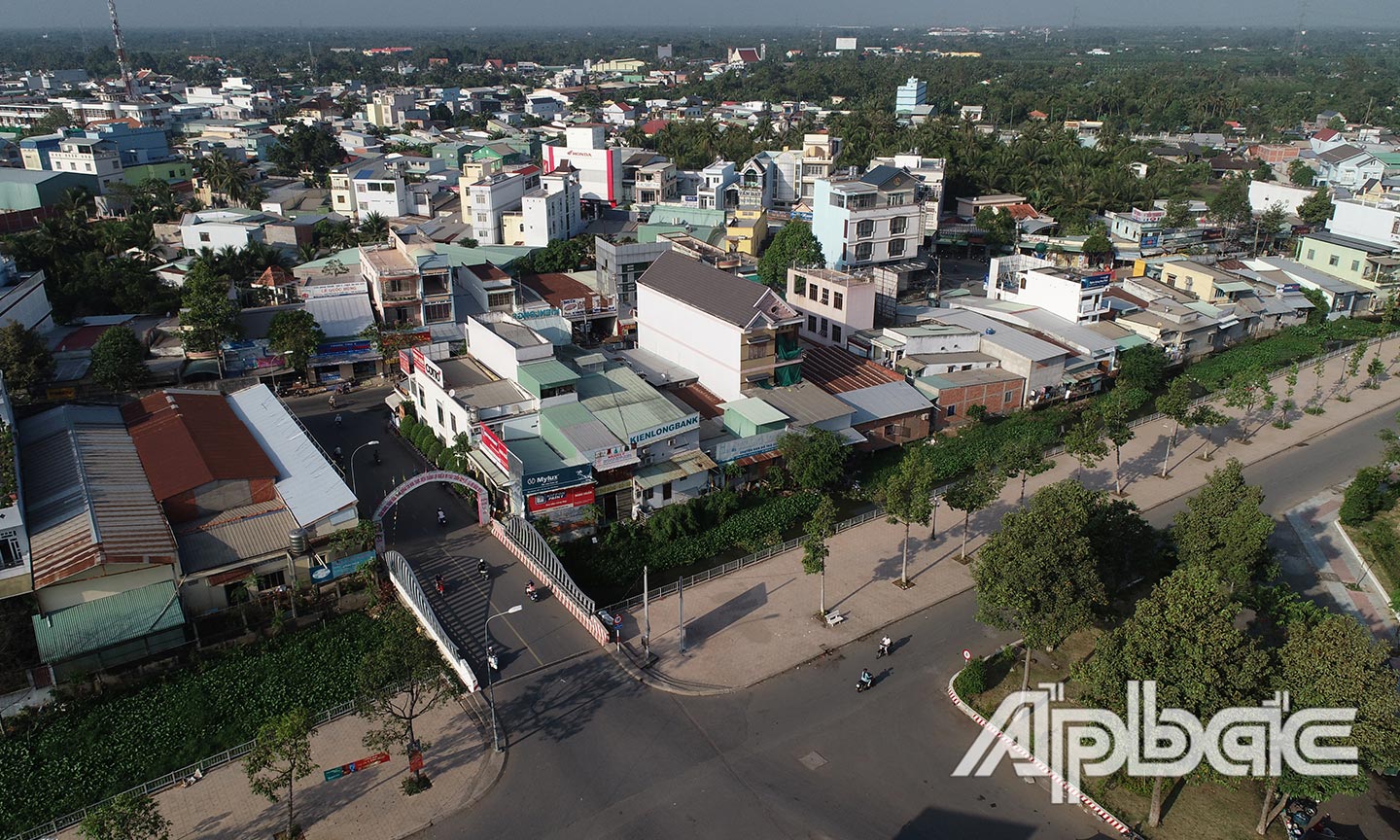 TX. Cai Lậy ngày càng phát triển với bộ mặt đô thị khang trang. 	Ảnh: MINH THÀNH